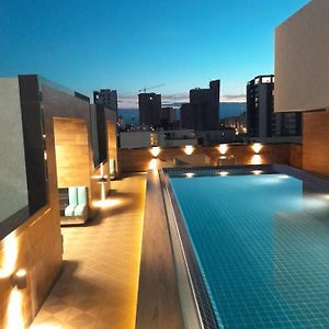 Tryp By Wyndham Santa Cruz